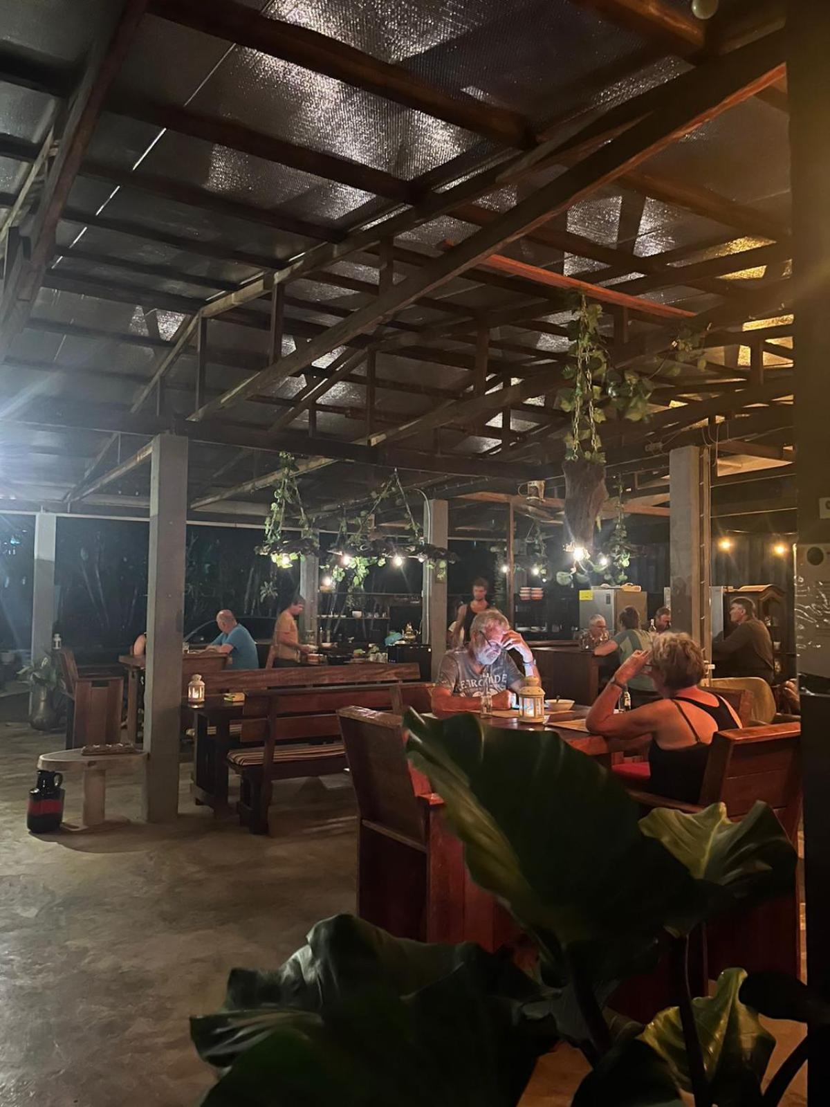 פרמריבו Sutopia Holiday Resort מראה חיצוני תמונה